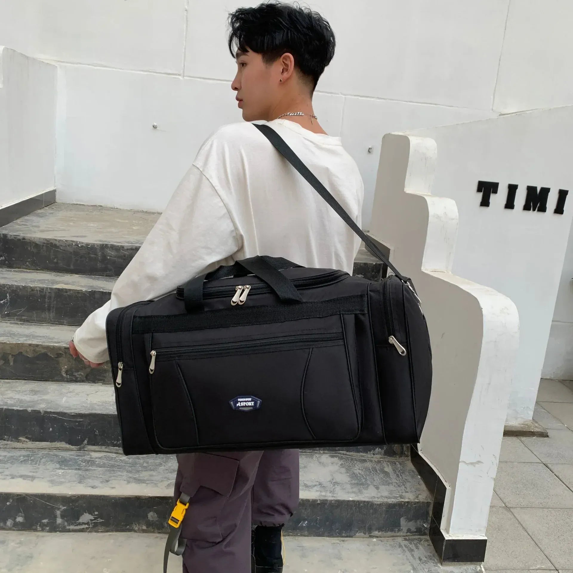 Sac de Voyage Impermeable Homme – Robustesse & Style Inégalés